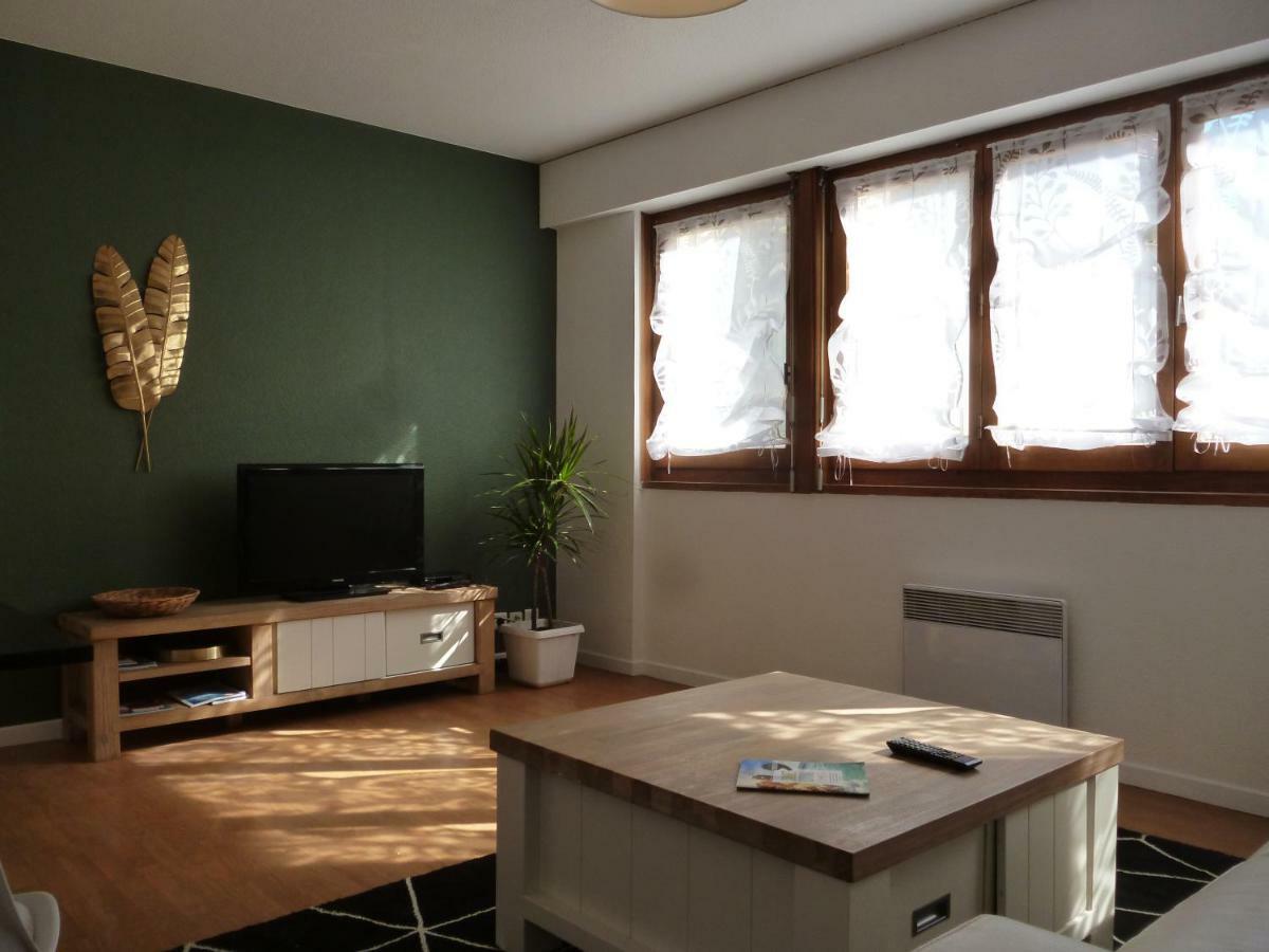 4 Clarence App Avec Parking Hyper Centre Thonon Apartment Exterior photo