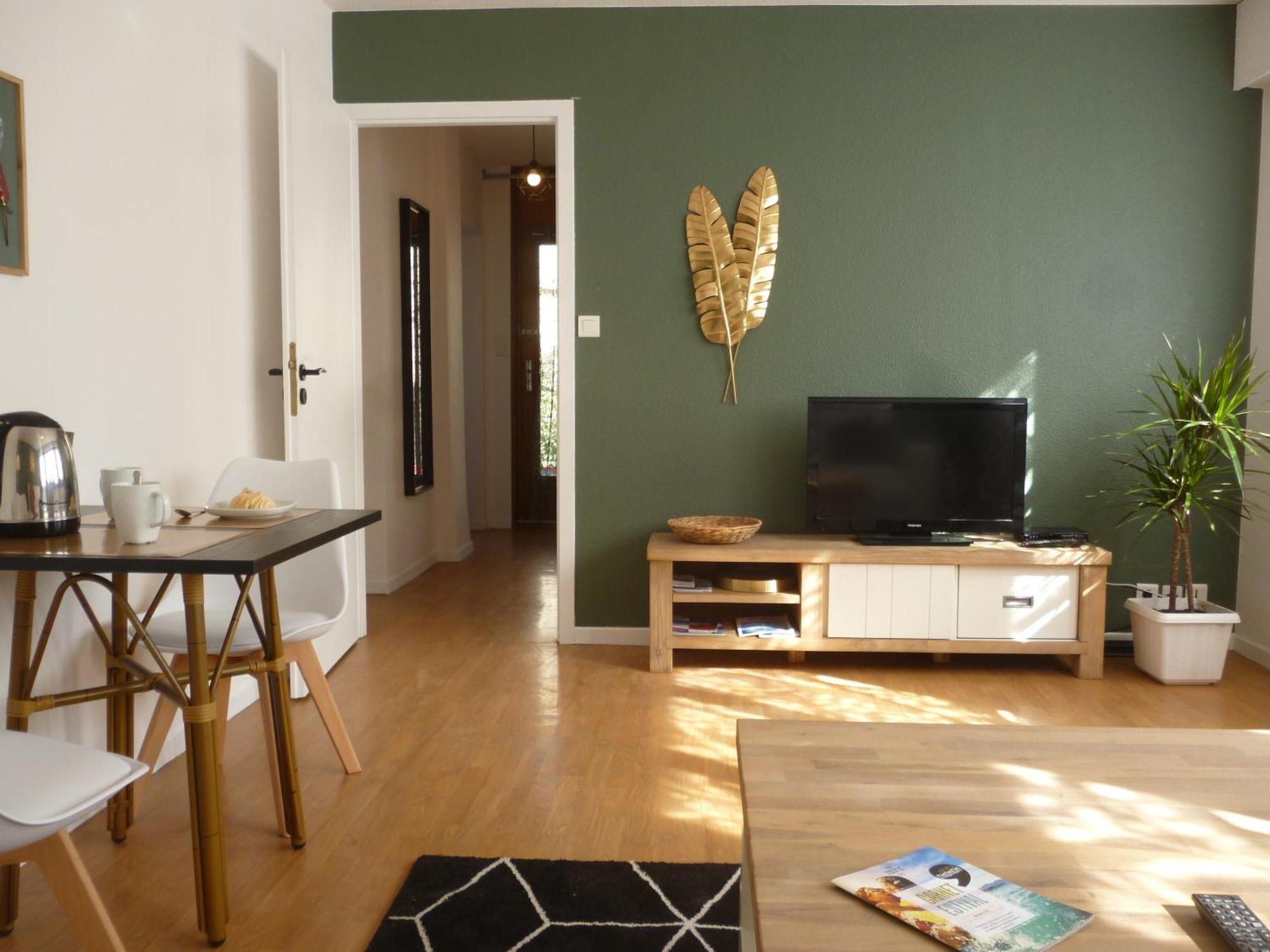 4 Clarence App Avec Parking Hyper Centre Thonon Apartment Exterior photo
