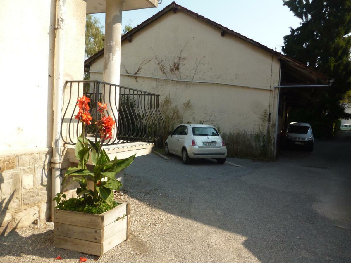 4 Clarence App Avec Parking Hyper Centre Thonon Apartment Exterior photo